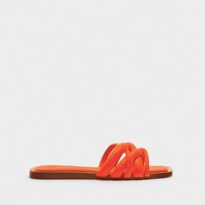 NWOT Zara size 9 orange sandals